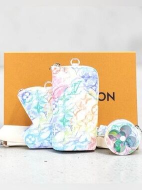 ✨🛍️ NWOT Louis Vuitton Monogram Pastel Limited Edition LV Block Hybrid Crossbody